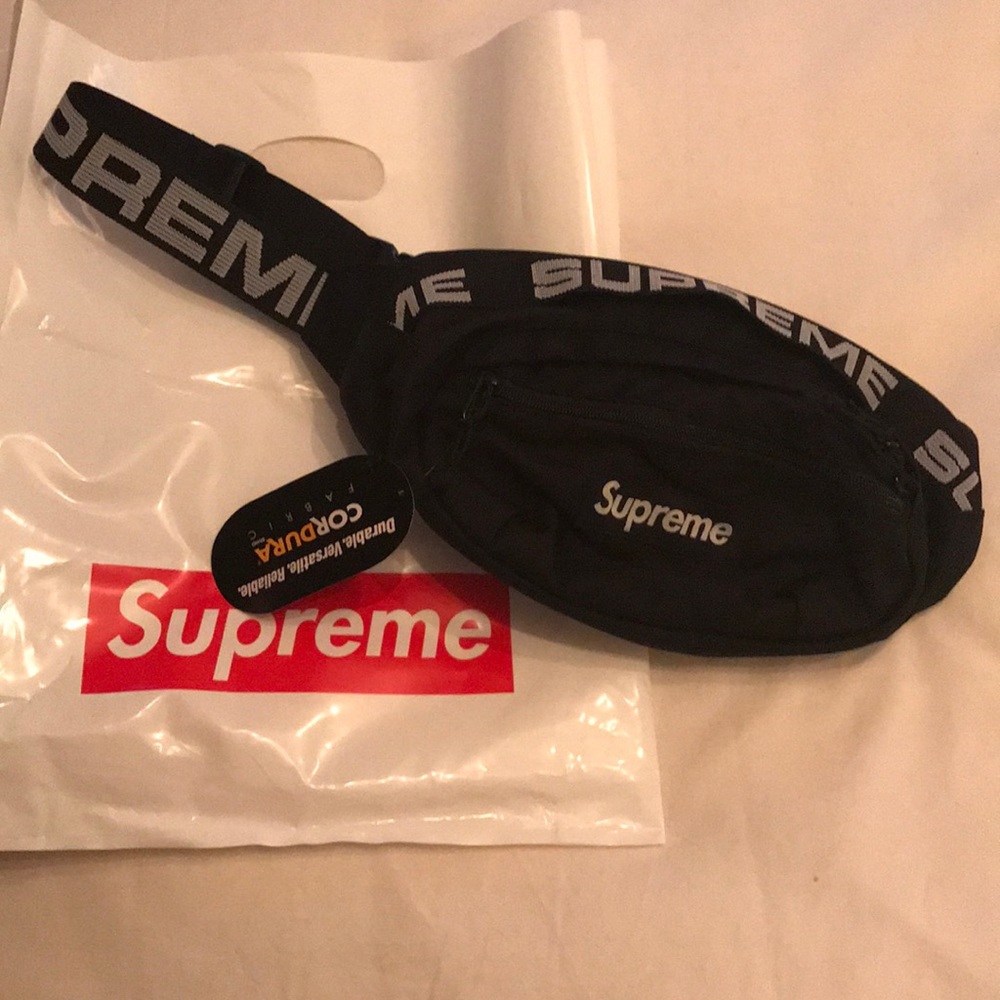 Supreme SS18 waist bag, black